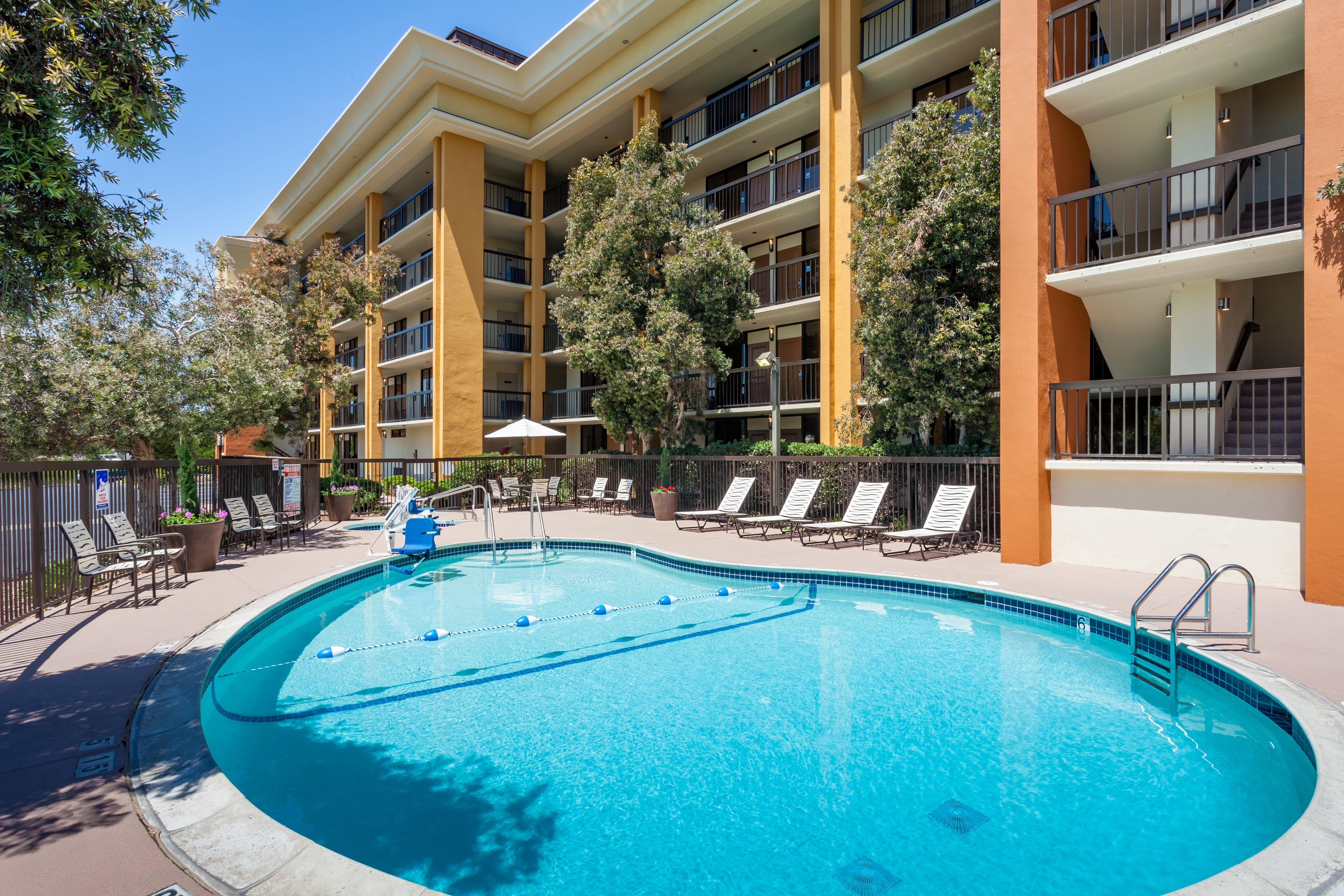 Holiday Inn Express At Monterey Bay By Ihg Seaside Exteriér fotografie