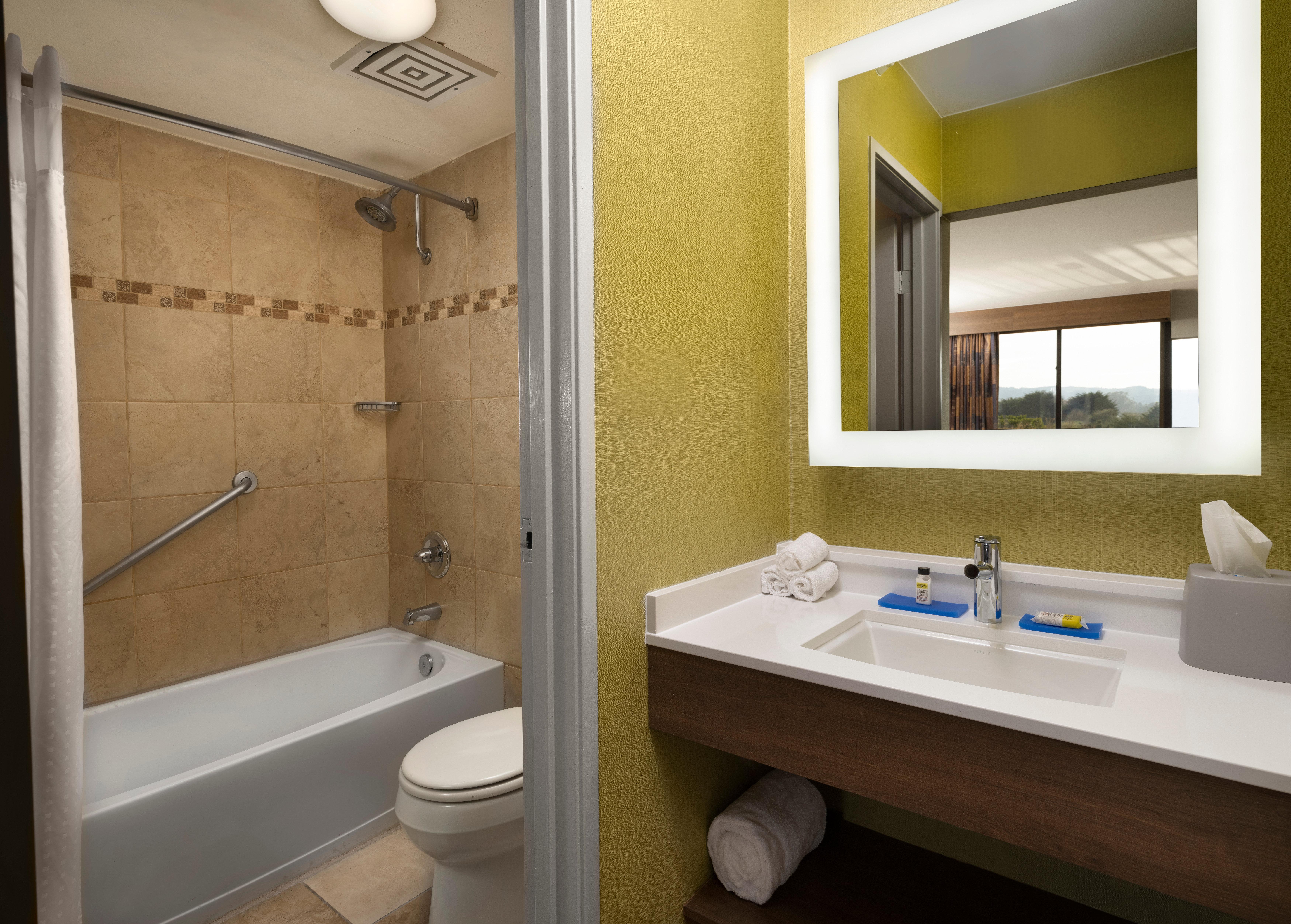Holiday Inn Express At Monterey Bay By Ihg Seaside Exteriér fotografie