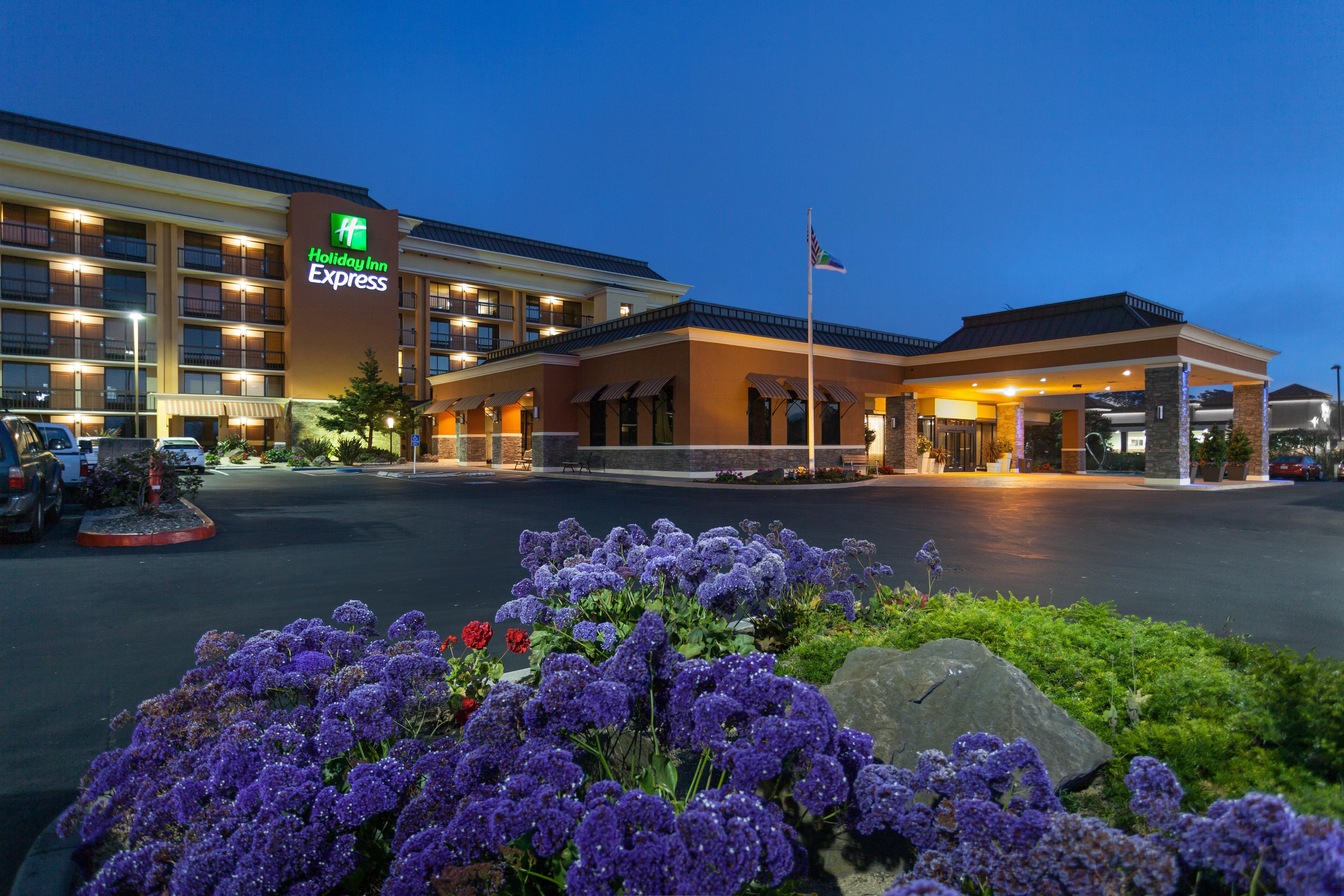 Holiday Inn Express At Monterey Bay By Ihg Seaside Exteriér fotografie